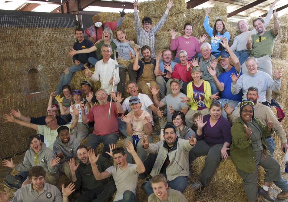 Arkansas straw bale workshop Group Photo