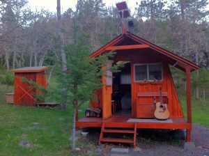 tiny house cabin