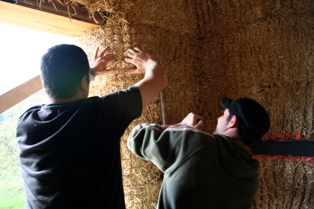 shaping straw bale walls