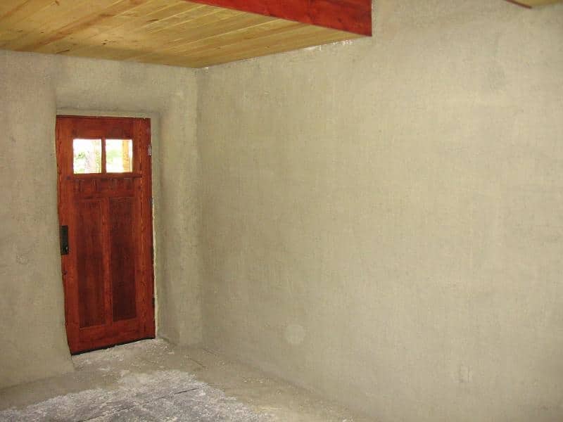 straw bale cabin interior