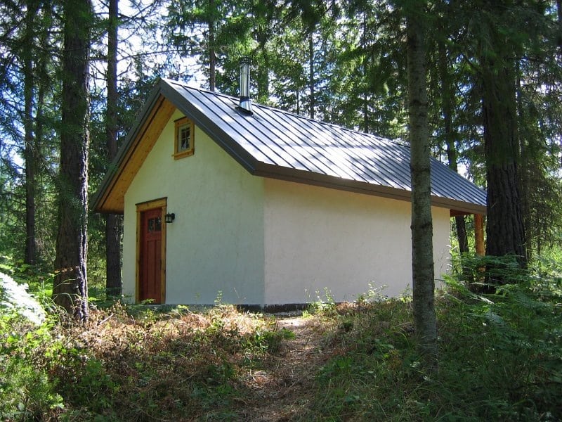 straw bale cabin exterior